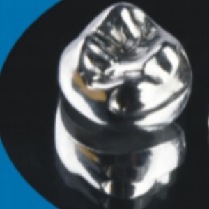 Kov-porcelánové zuby