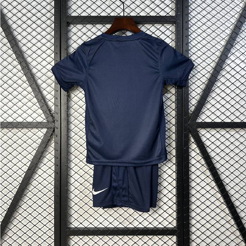 24/25 Kids PSGCHAMPION EDICE ZÍSKÁ VÍKA: 16-28