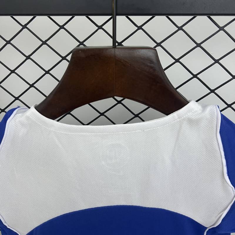 Děti Brazílie 2004 Velikost: 16-28