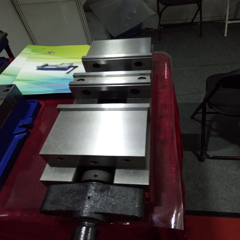 1654684845.jpg IMG_20180627_082613.jpg